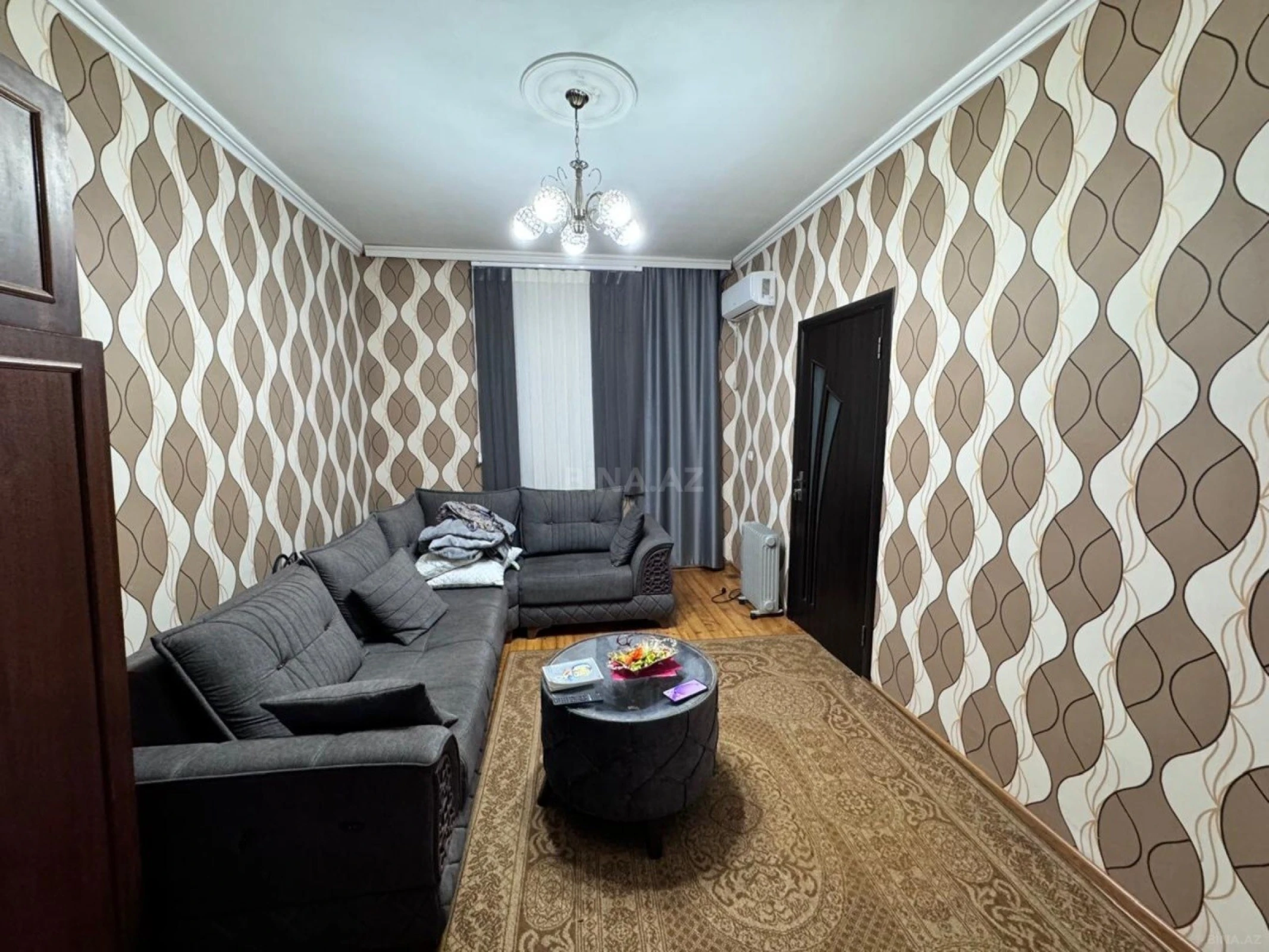 Satılır 1 otaqlı mənzil 35 m²