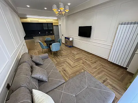 Kirayə verilir 3 otaqlı mənzil 120 m²