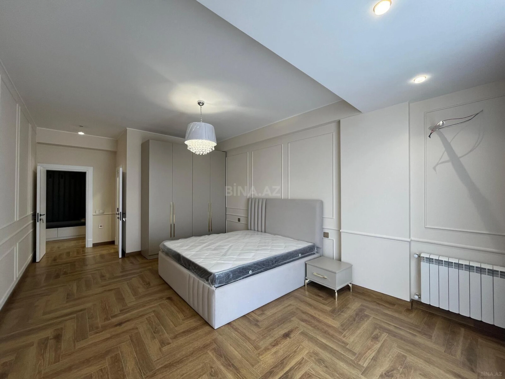 Kirayə verilir 3 otaqlı mənzil 120 m²