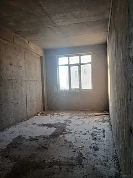 Satılır 2 otaqlı mənzil 78 m²