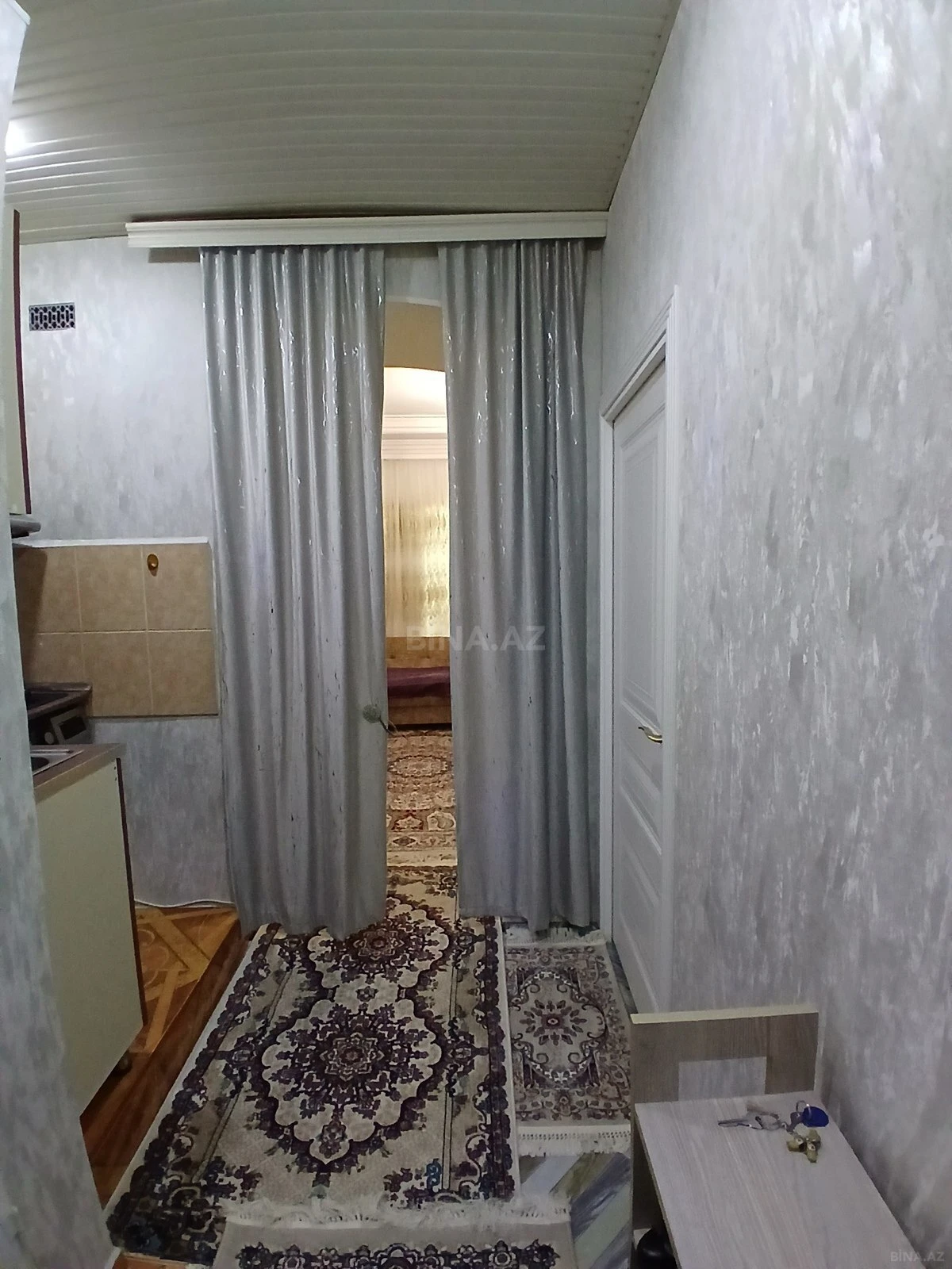 Satılır 2 otaqlı mənzil 33 m²