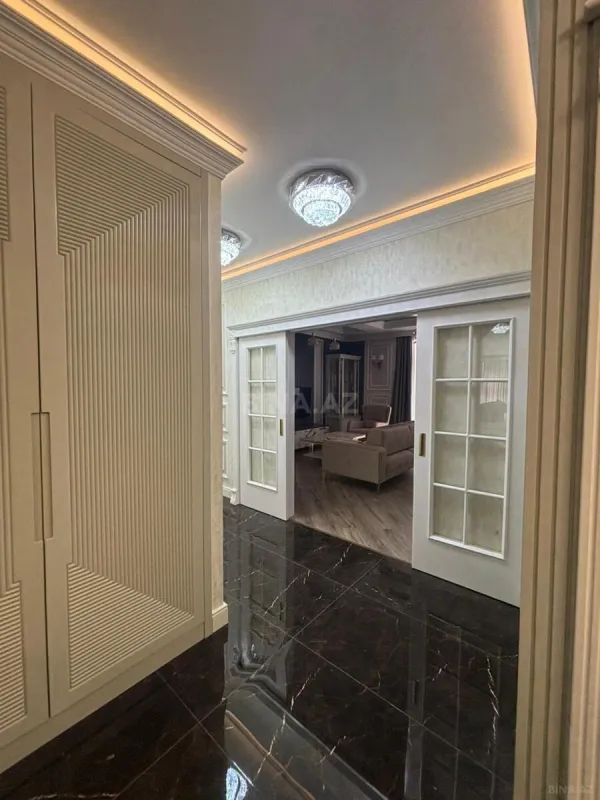 Kirayə verilir 3 otaqlı mənzil 120 m²