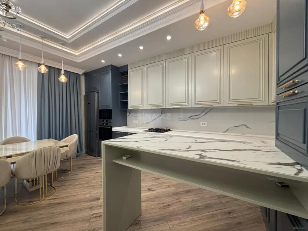 Kirayə verilir 3 otaqlı mənzil 120 m²