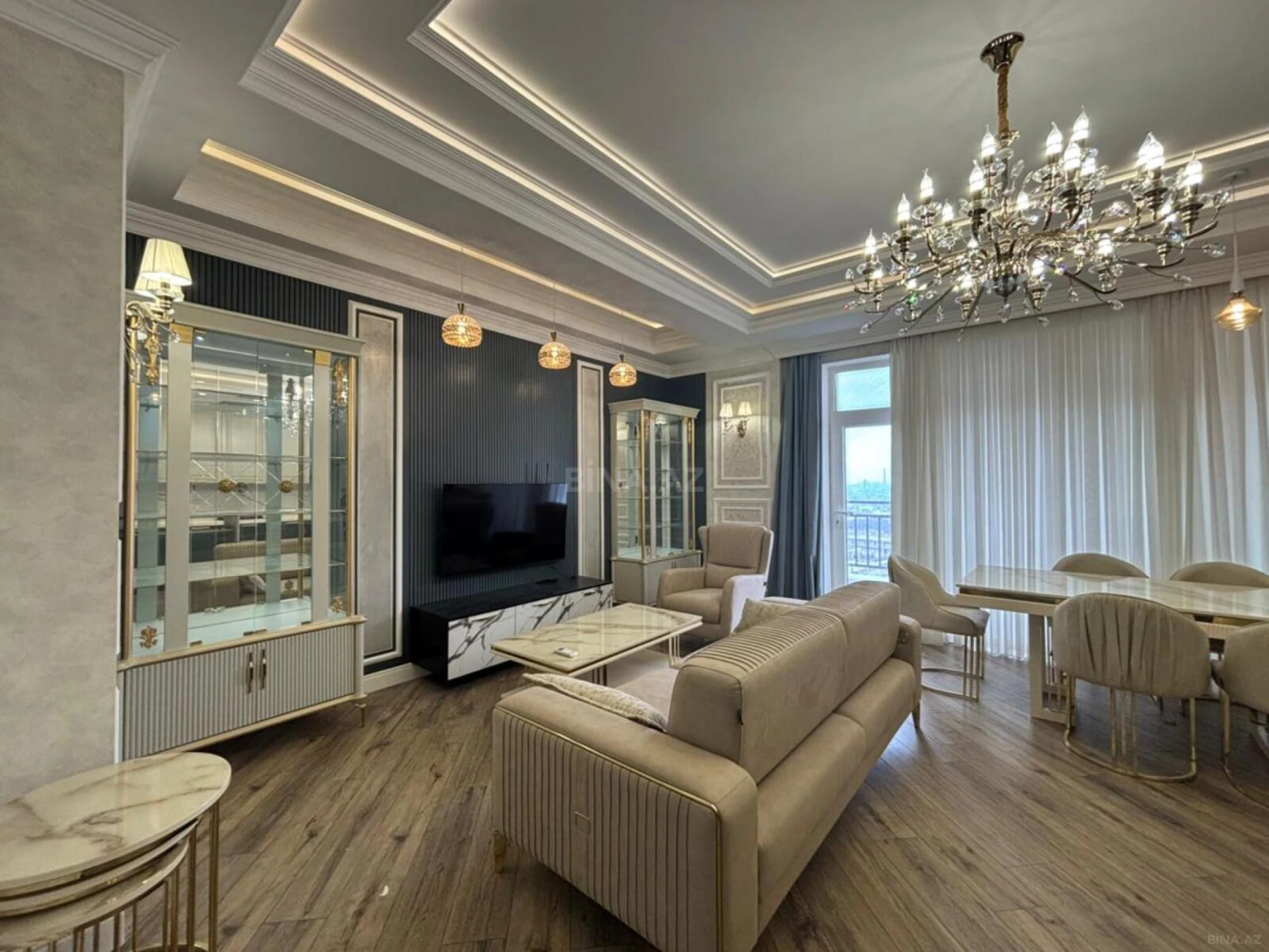 Kirayə verilir 3 otaqlı mənzil 120 m²