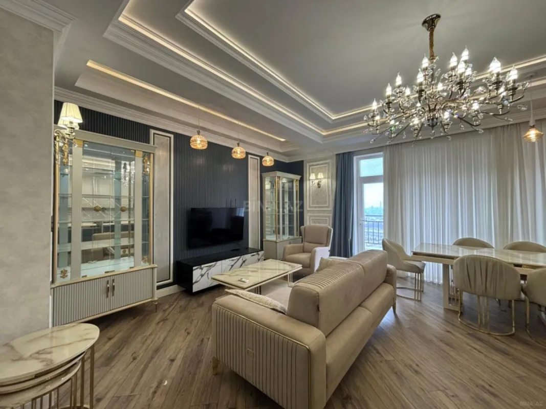 Kirayə verilir 3 otaqlı mənzil 120 m²