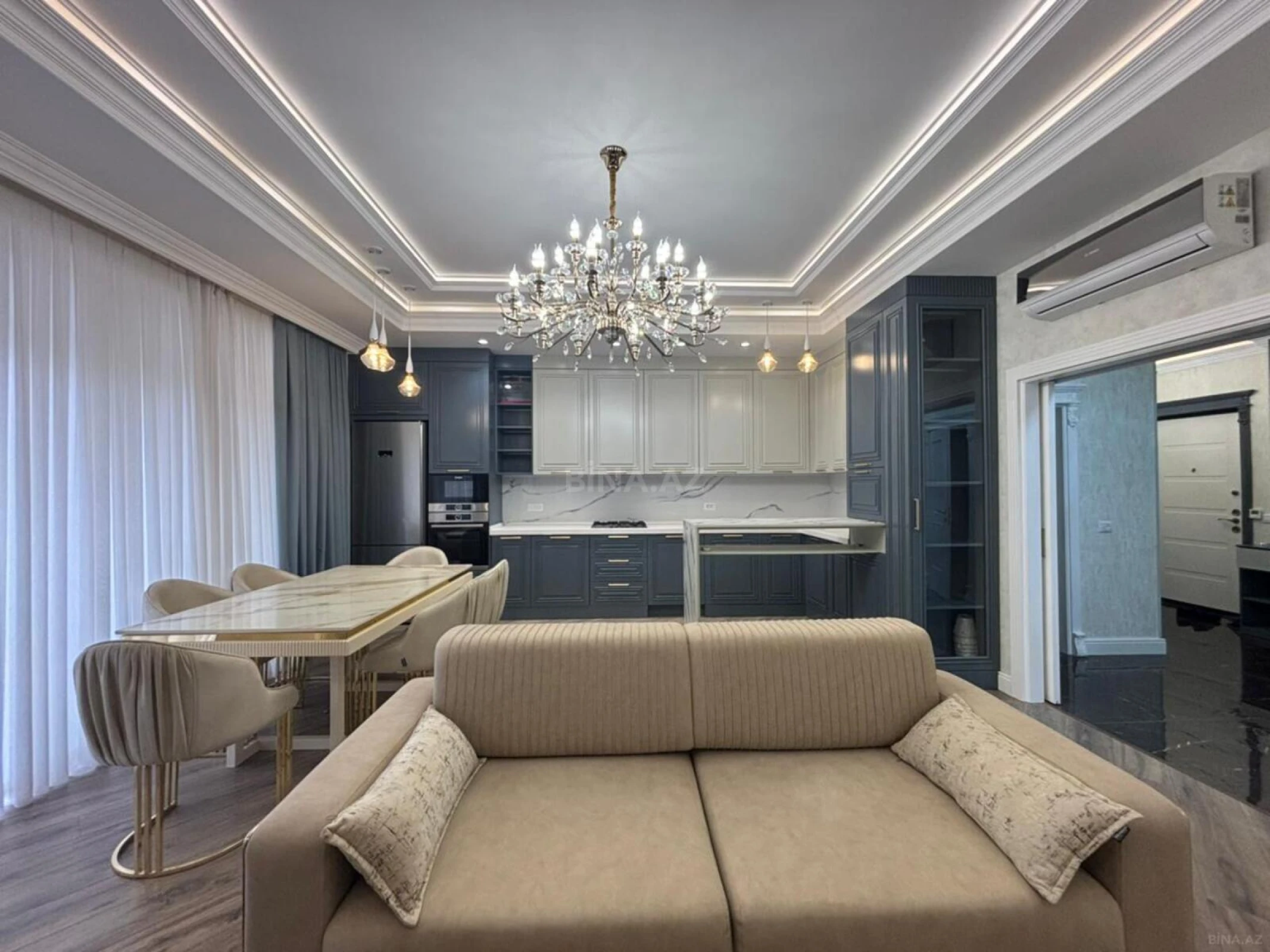 Kirayə verilir 3 otaqlı mənzil 120 m²