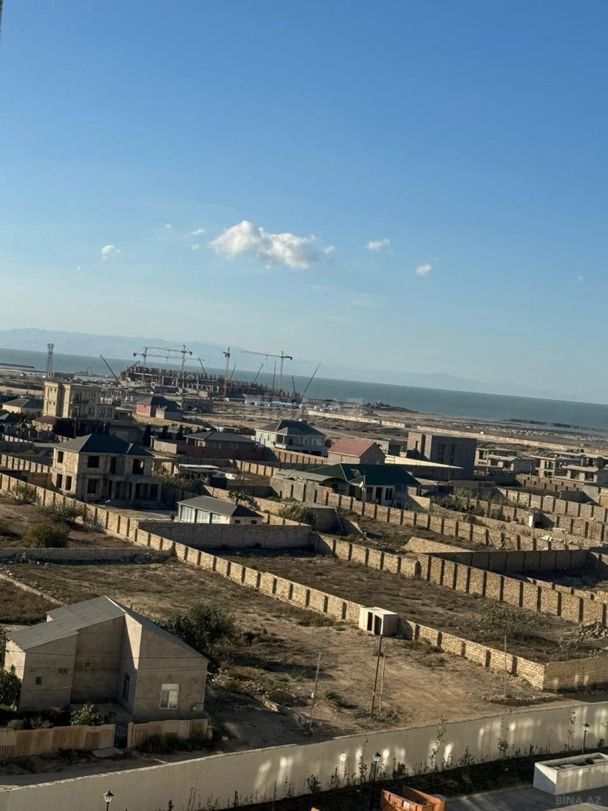 Satılır 1 otaqlı mənzil 57 m²