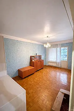 Satılır 4 otaqlı mənzil 110 m²