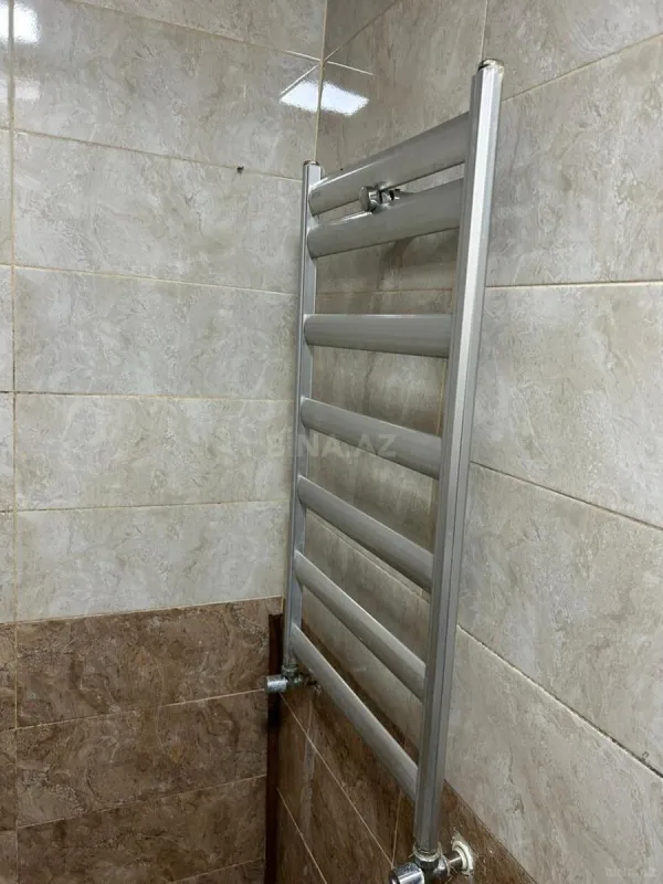 Satılır 2 otaqlı mənzil 72 m²