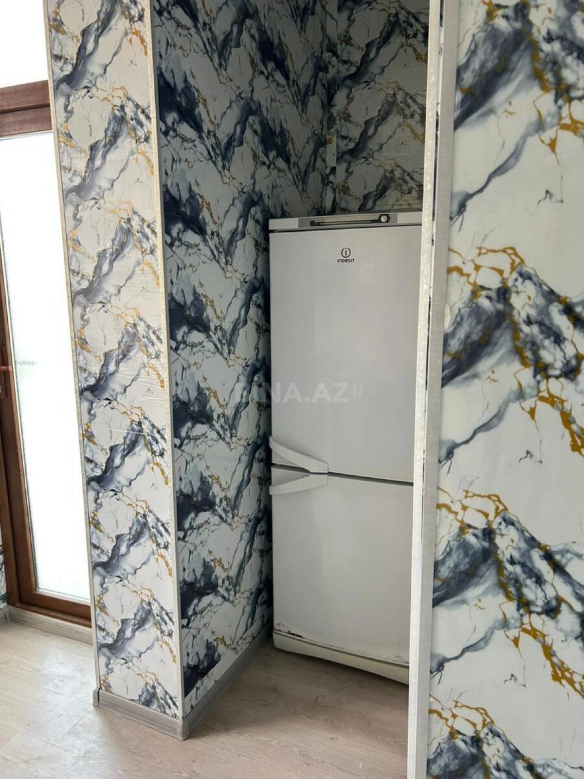 Satılır 2 otaqlı mənzil 72 m²