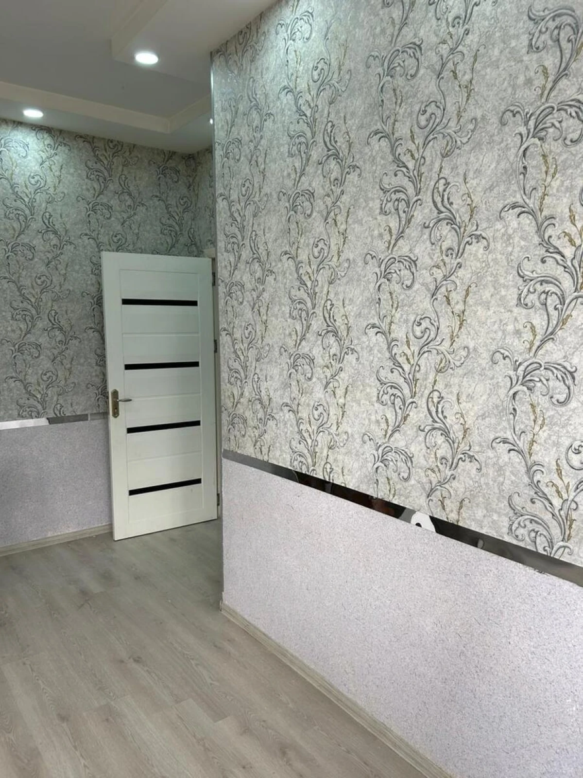 Satılır 2 otaqlı mənzil 72 m²