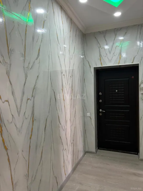 Satılır 2 otaqlı mənzil 72 m²