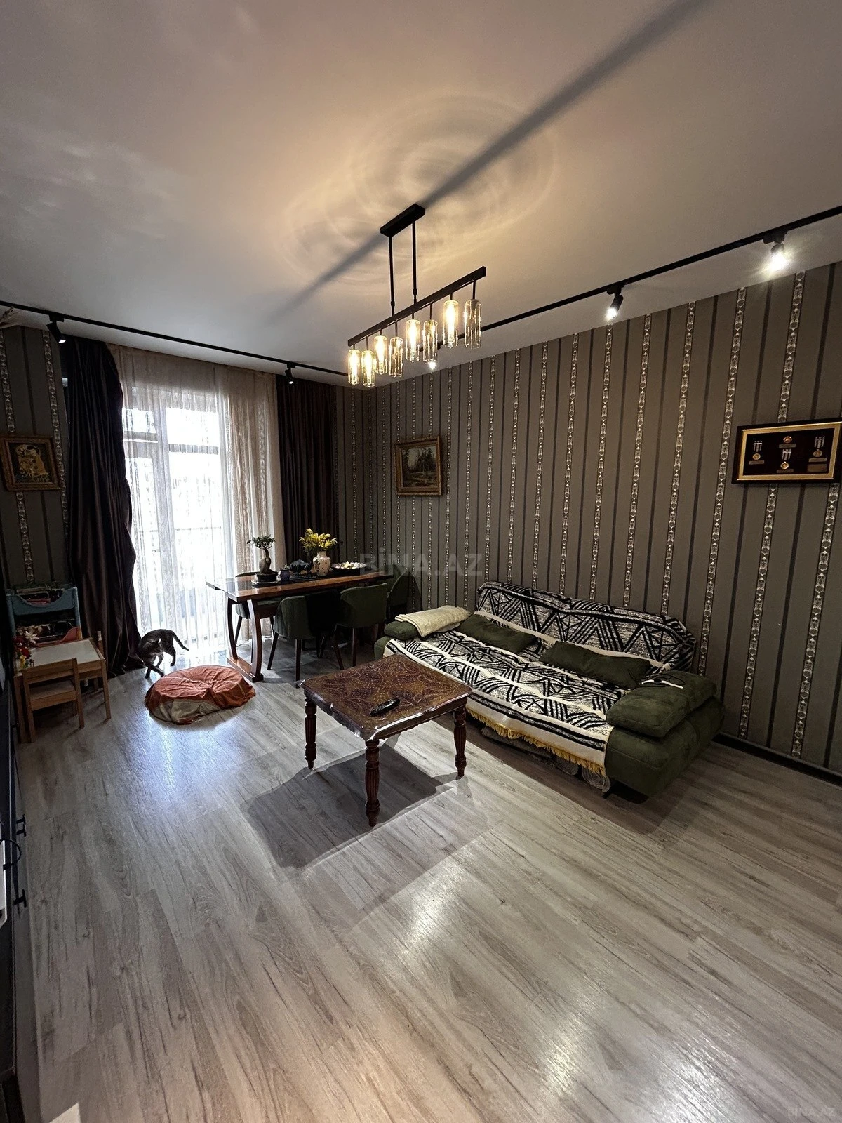 Satılır 2 otaqlı mənzil 66 m²