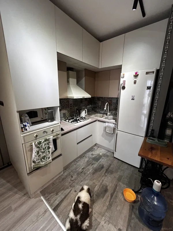 Satılır 2 otaqlı mənzil 66 m²