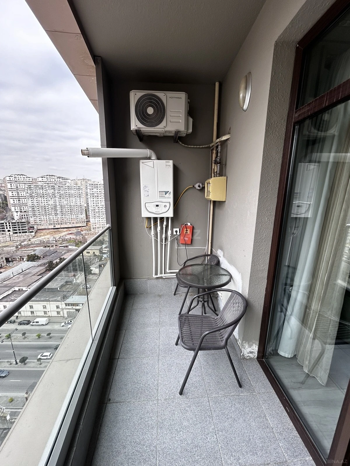 Satılır 2 otaqlı mənzil 66 m²