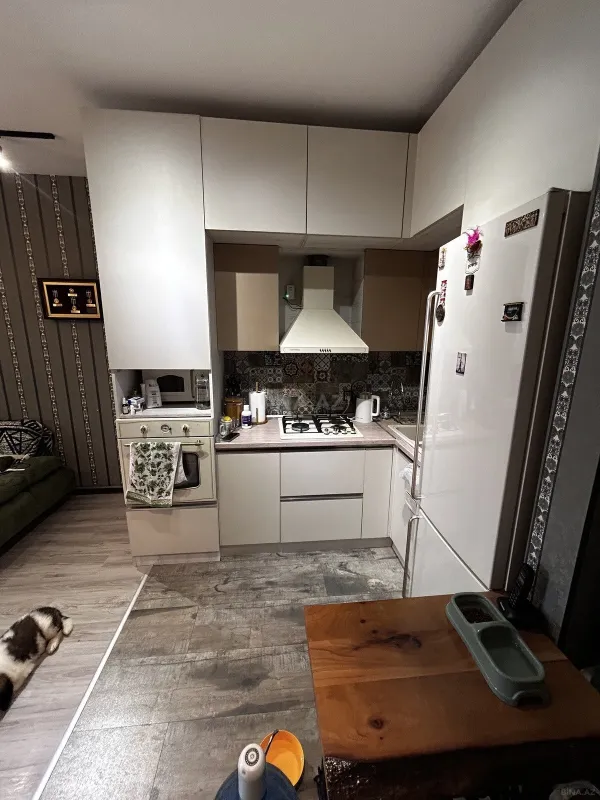 Satılır 2 otaqlı mənzil 66 m²