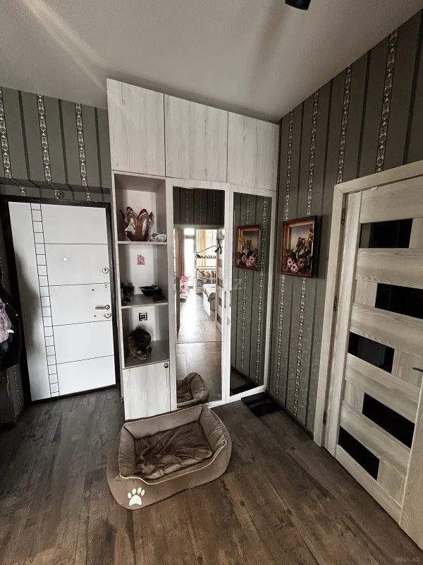 Satılır 2 otaqlı mənzil 66 m²