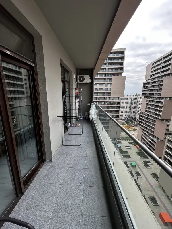 Satılır 2 otaqlı mənzil 66 m²