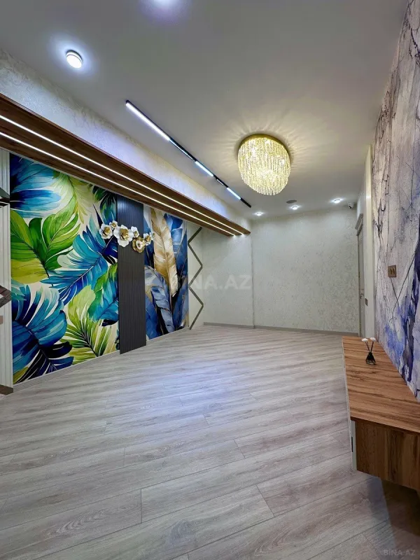 Satılır 3 otaqlı mənzil 110 m²