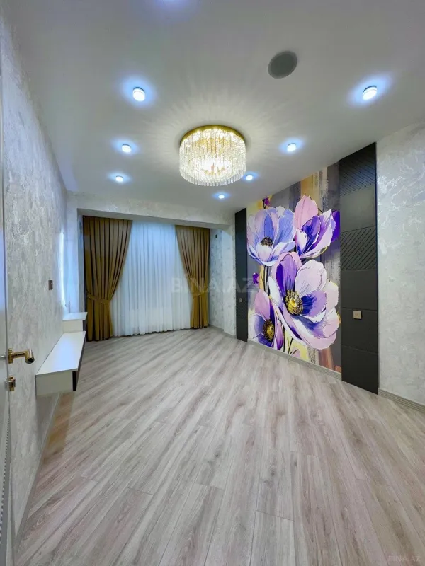 Satılır 3 otaqlı mənzil 110 m²