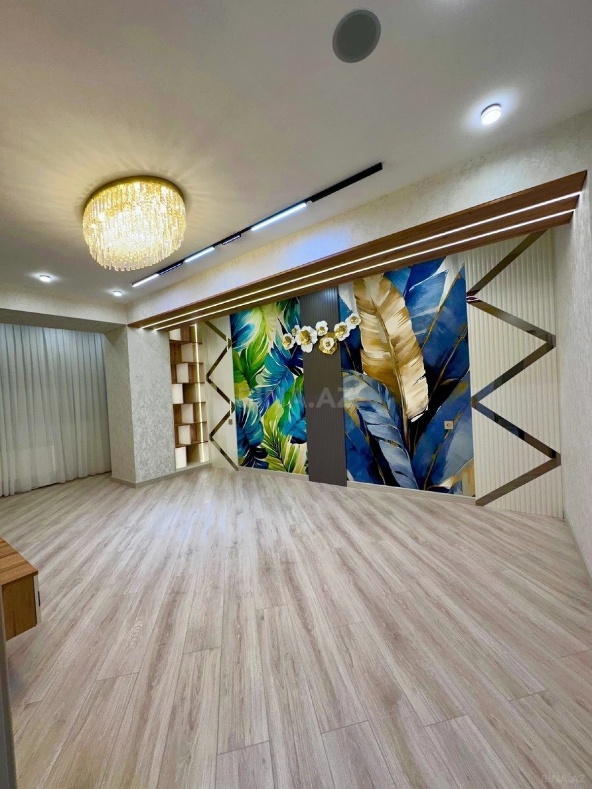 Satılır 3 otaqlı mənzil 110 m²