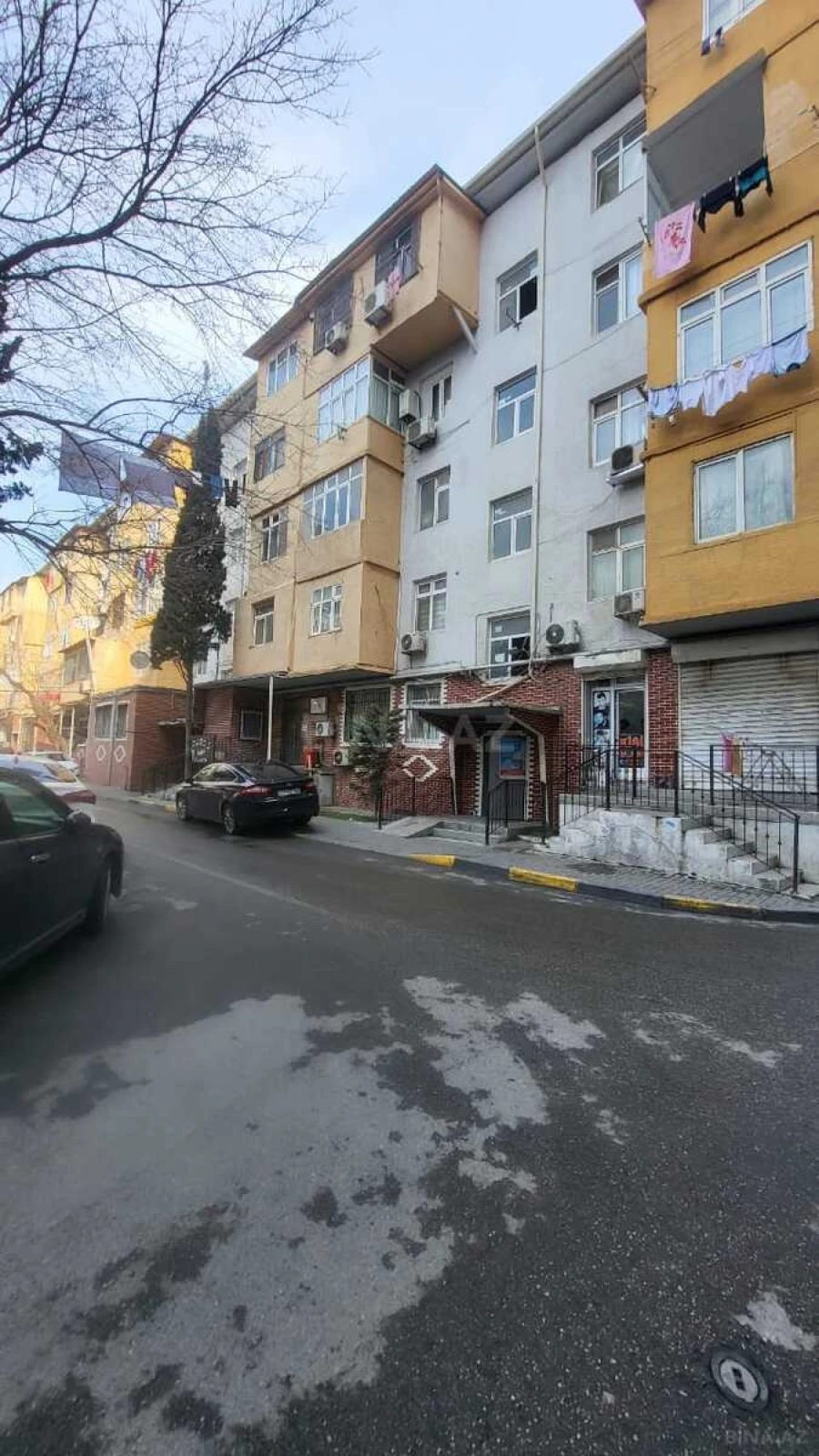 Satılır 3 otaqlı mənzil 70 m²
