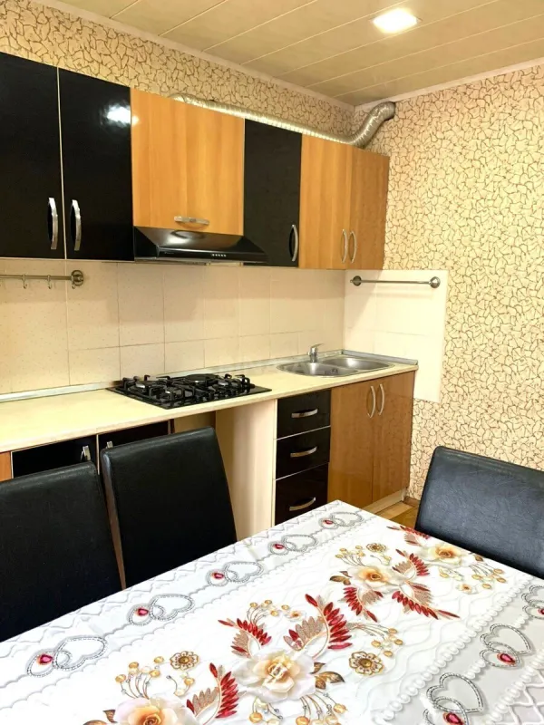 Kirayə verilir 2 otaqlı mənzil 54 m²