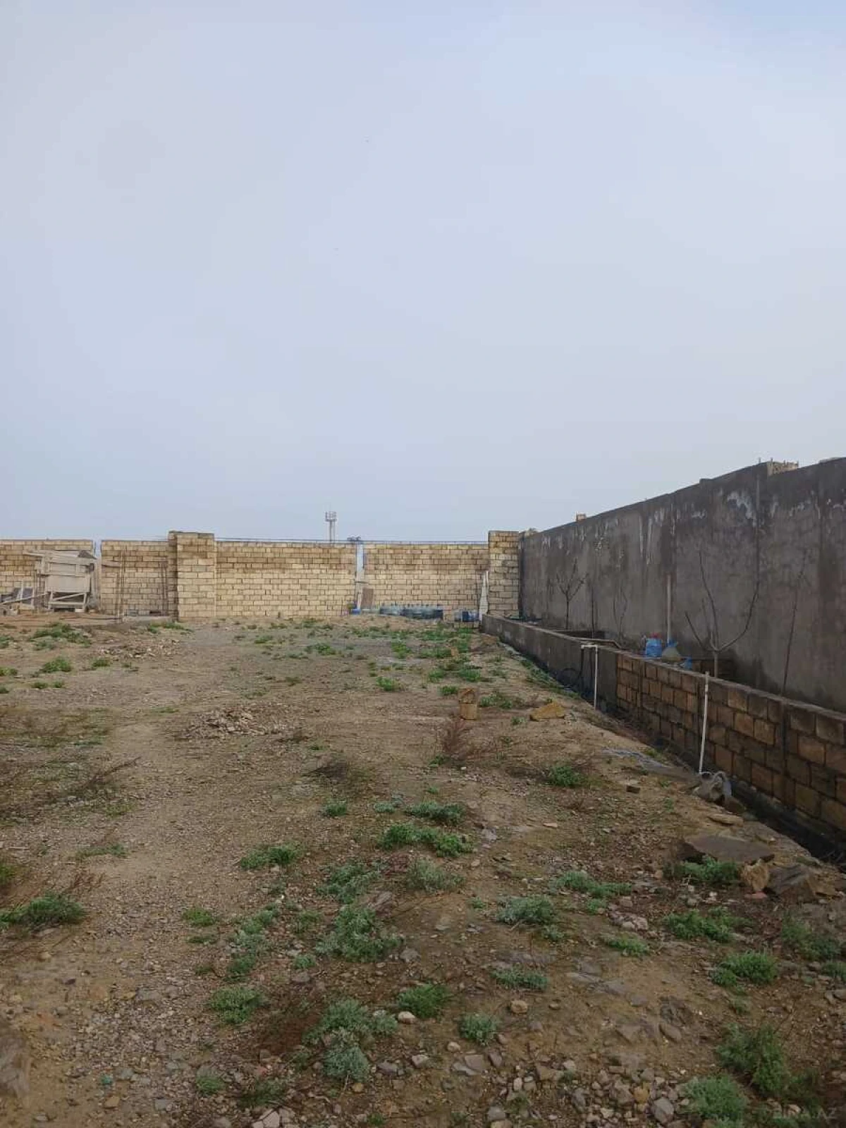 Satılır torpaq sahəsi 6 m²