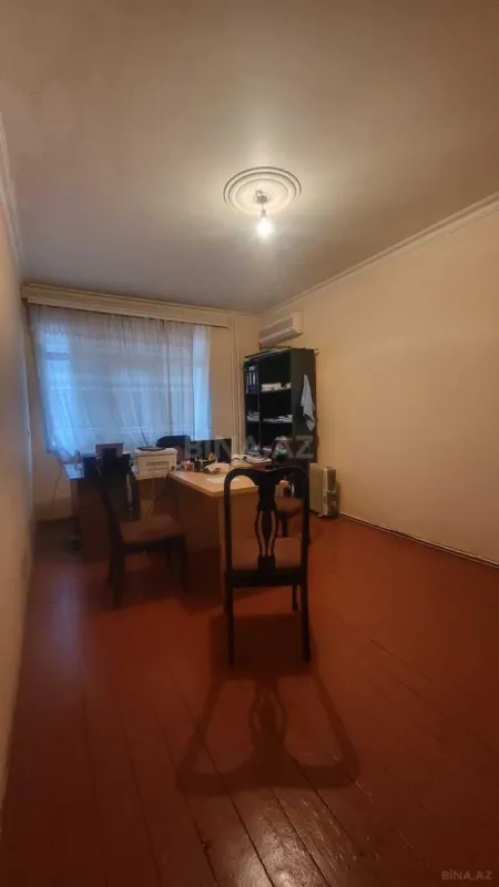 Satılır obyekt 70 m²