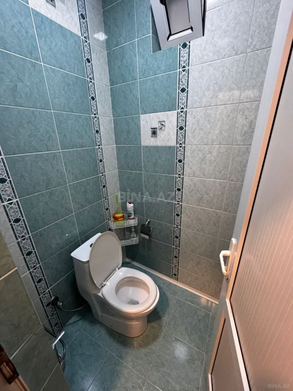 Satılır 5 otaqlı həyət evi 220 m²