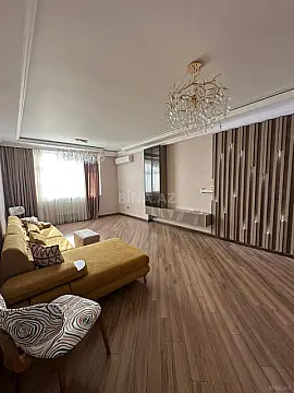 Kirayə verilir 3 otaqlı mənzil 100 m²