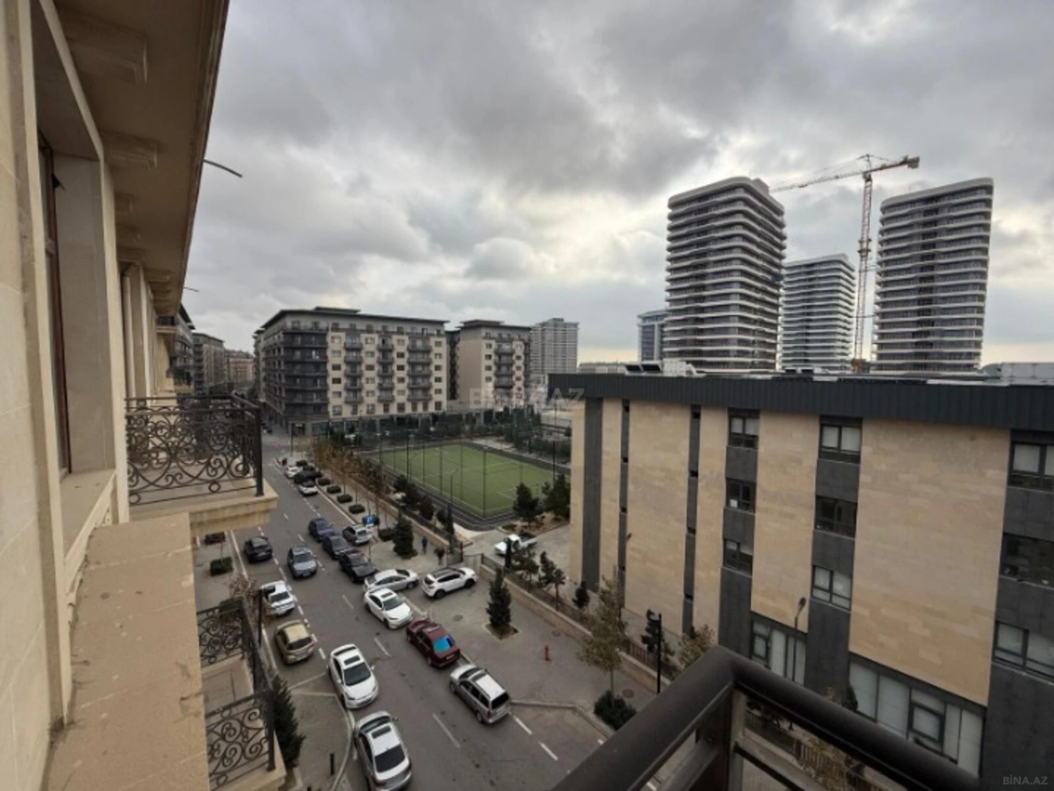 Satılır 3 otaqlı mənzil 100 m²