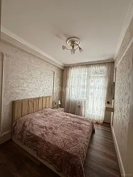 Kirayə verilir 2 otaqlı mənzil 65 m²
