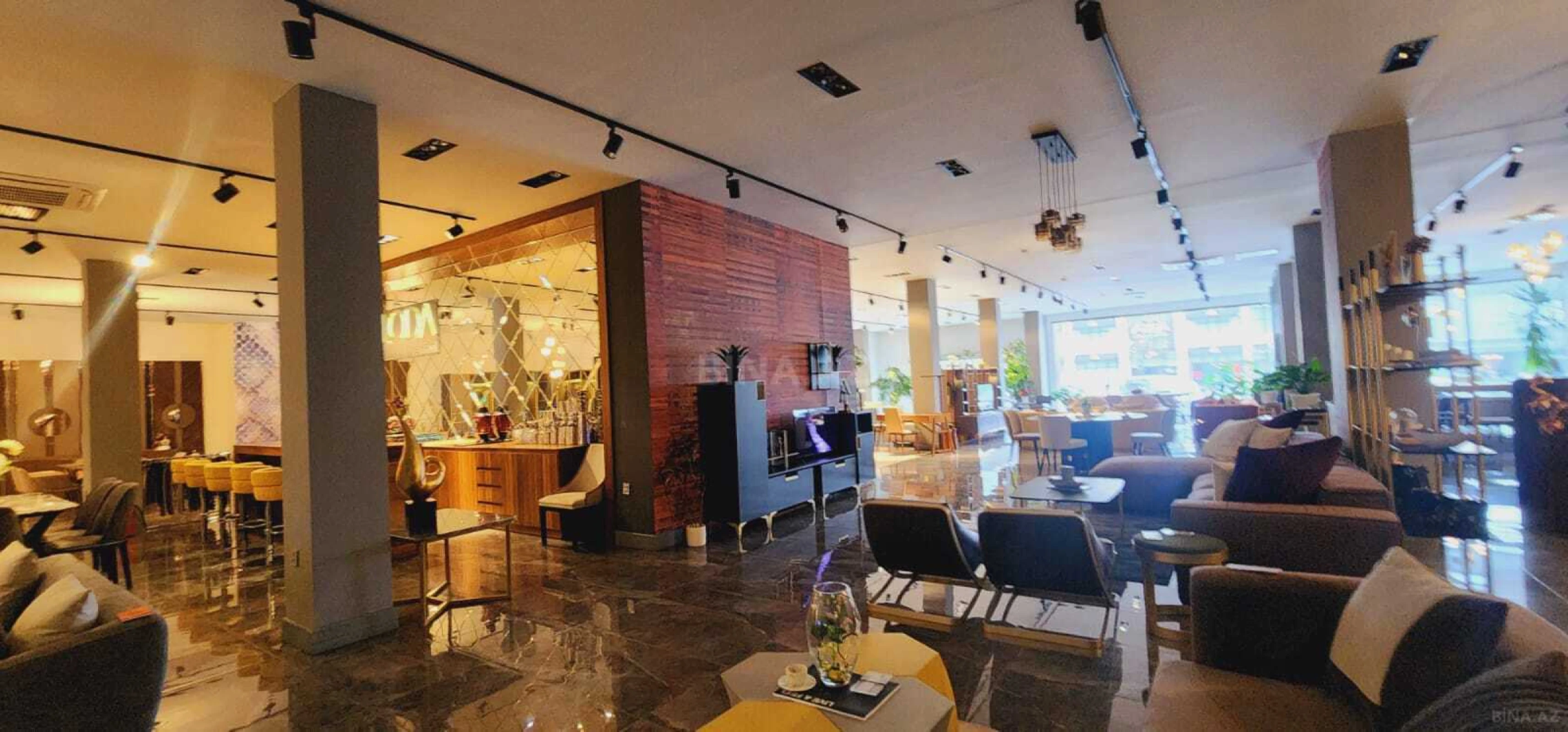 Kirayə verilir obyekt 1700 m²