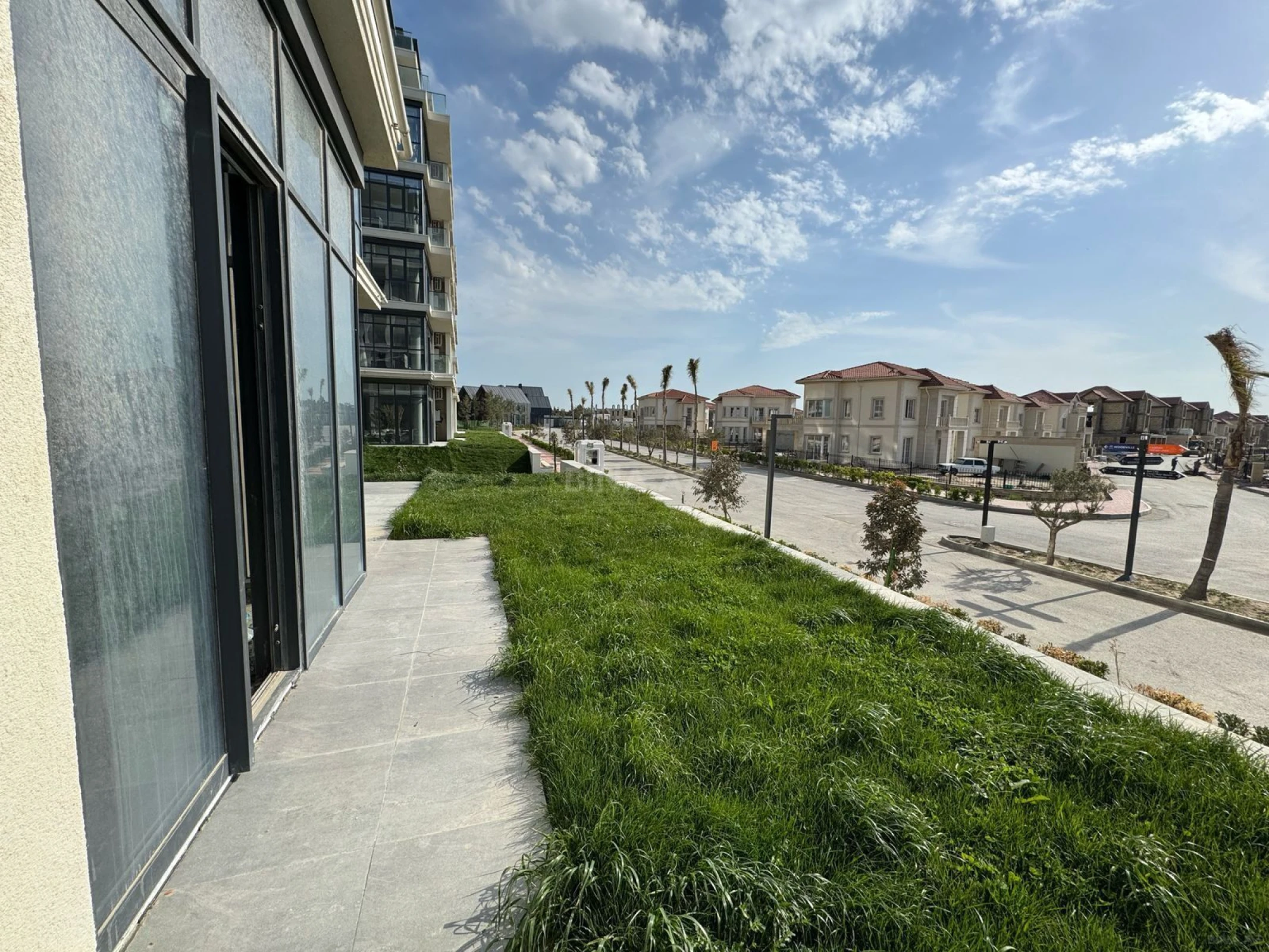 Satılır 2 otaqlı mənzil 54 m²