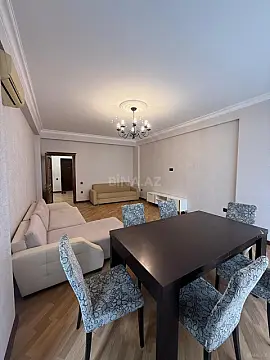 Kirayə verilir 3 otaqlı mənzil 128 m²