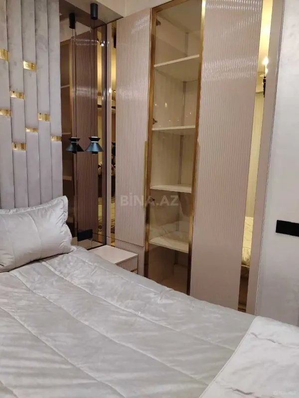 Kirayə verilir 2 otaqlı mənzil 70 m²