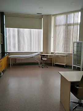 Satılır obyekt 270 m²