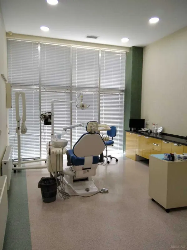 Satılır obyekt 270 m²