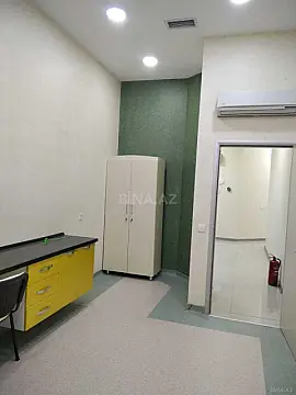 Satılır obyekt 270 m²