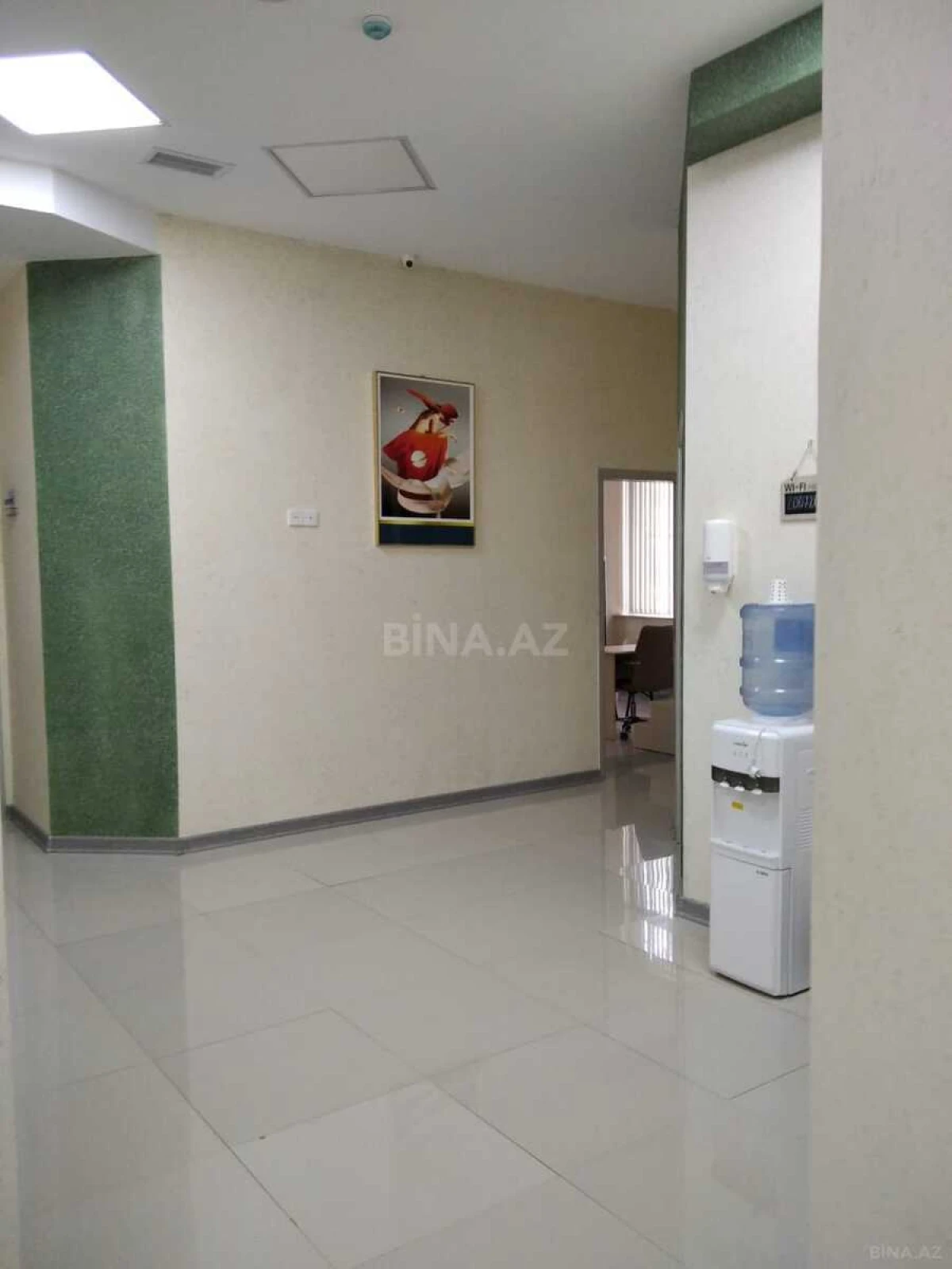 Satılır obyekt 270 m²