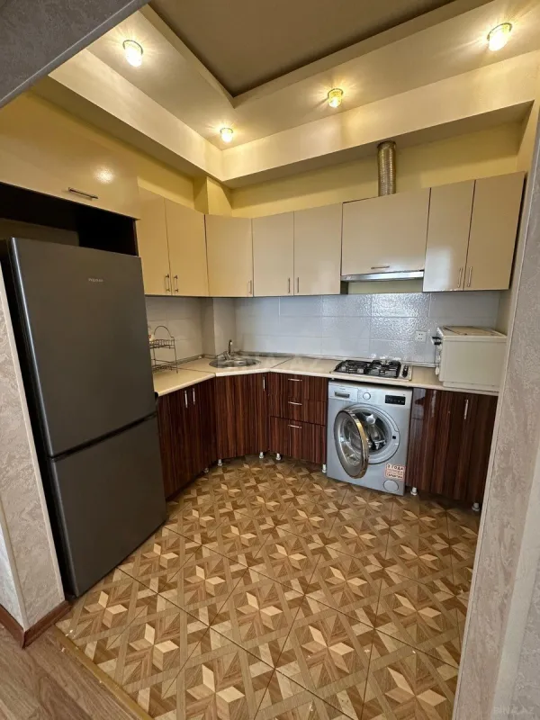 Kirayə verilir 2 otaqlı mənzil 55 m²