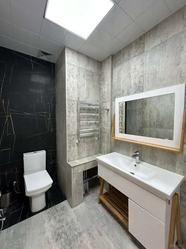 Kirayə verilir 4 otaqlı mənzil 160 m²