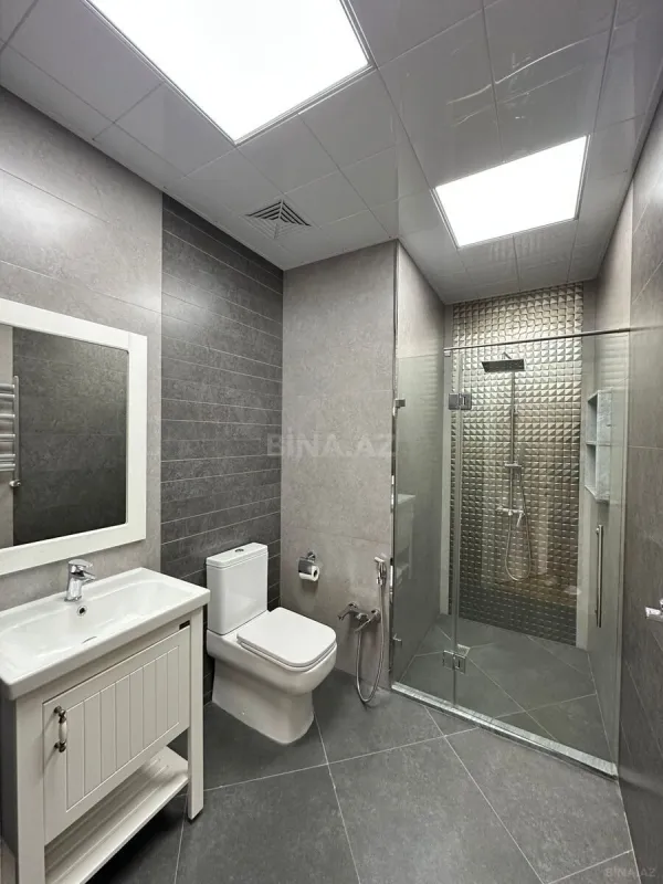 Kirayə verilir 4 otaqlı mənzil 160 m²