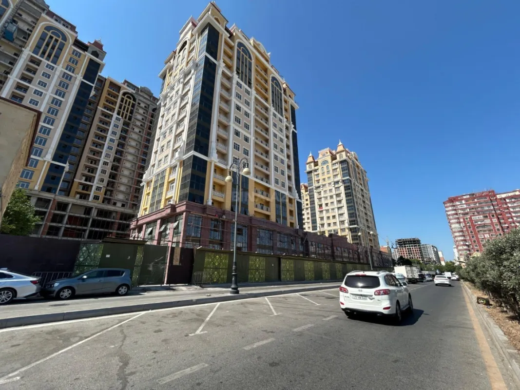 Satılır 3 otaqlı mənzil 80 m²