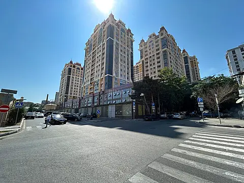 Satılır 3 otaqlı mənzil 80 m²