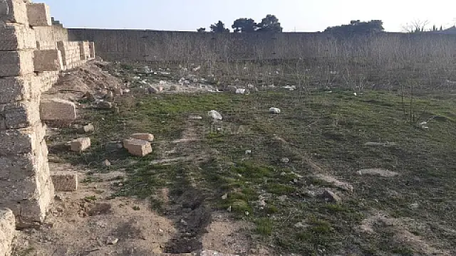 Satılır torpaq sahəsi 12 m²