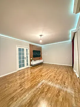 Satılır 5 otaqlı mənzil 127 m²