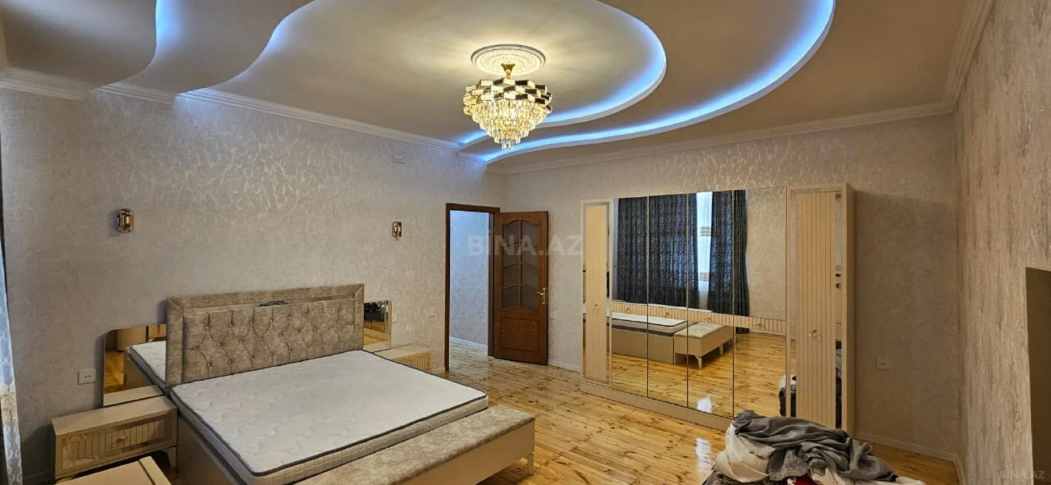 Kirayə verilir 3 otaqlı mənzil 110 m²