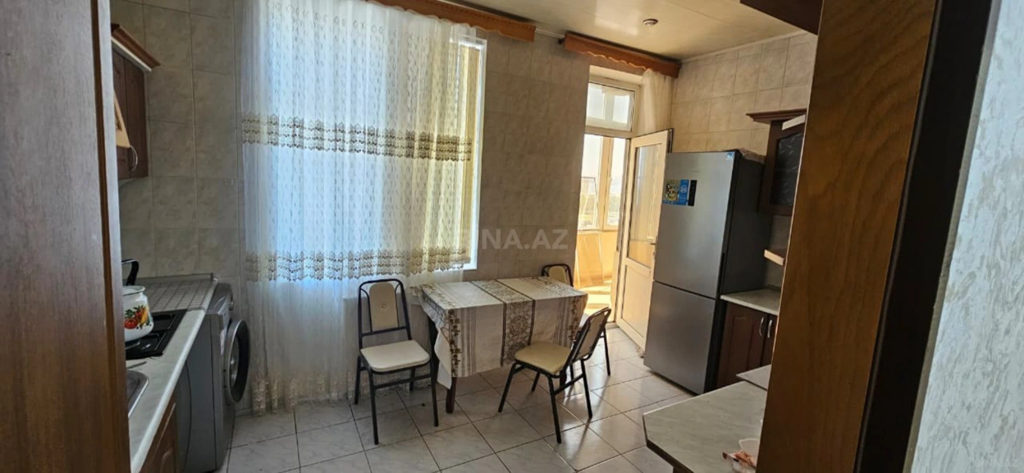 Kirayə verilir 3 otaqlı mənzil 110 m²
